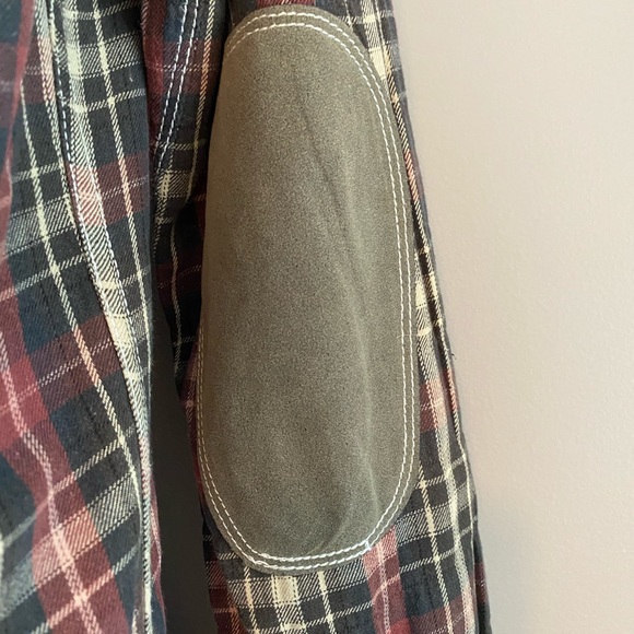 Plaid button down shirt - Picture 3 of 5